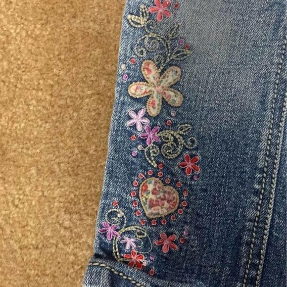 Xhilaration Baby Girls 18m Jeans Embroidered Flowers - Picture 4 of 6
